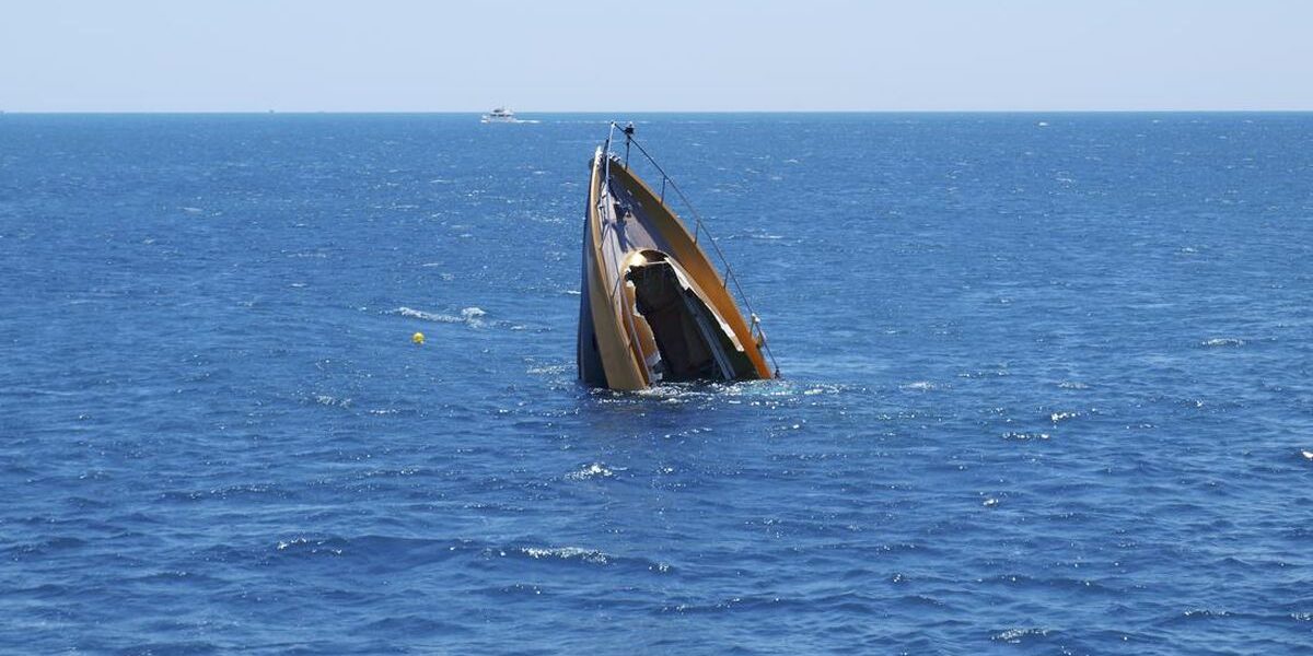 kapal tenggelam